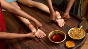 Ayurveda Leg Massage