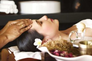 Ayurvedic head massage treatment